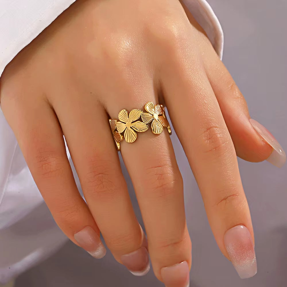 Stainless Steel Flower Adjustable Opening Rings 18K Gold PVD Plated Waterproof Finger Jewelry for Women Wedding Exquisite Gifts